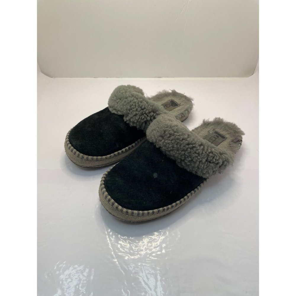 UGG Slippers 6